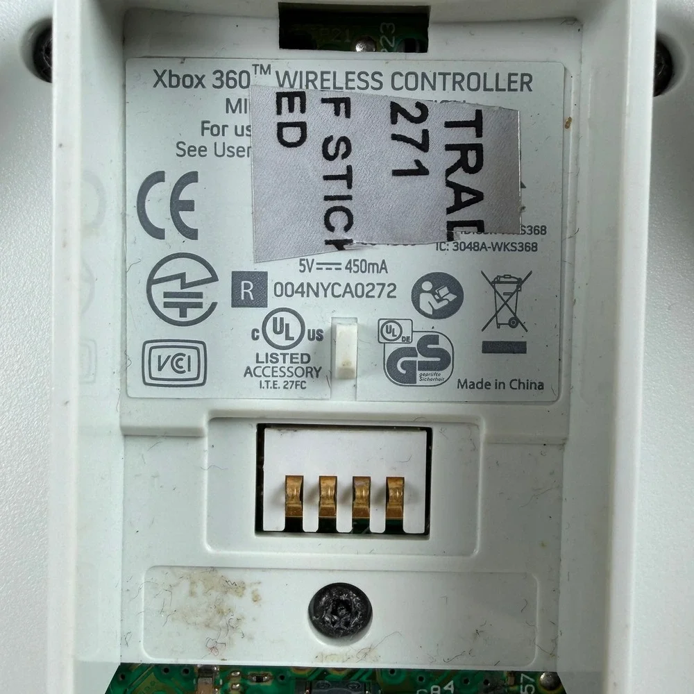 Official Microsoft Xbox 360 Wireless Controller OEM Genuine With Back Cover